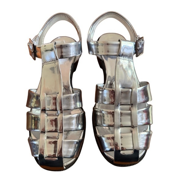 INC International Concepts Faela Fisherman Sandals Silver, Size 6